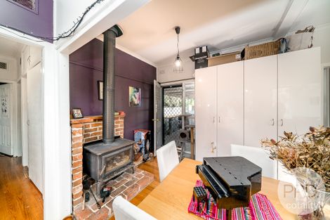 Property photo of 6 McDonough Avenue Mount Austin NSW 2650