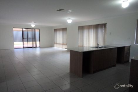 Property photo of 12 Eolian Loop Dayton WA 6055