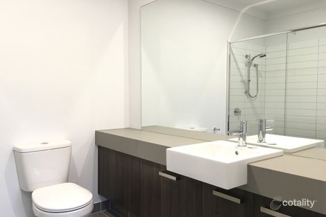 Property photo of 20 Cascade Terrace Craigieburn VIC 3064