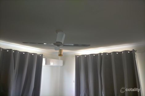 Property photo of 297 Blanchfield Street Koongal QLD 4701