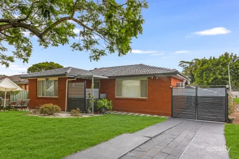 27 Medlow Dr, Quakers Hill, NSW 2763