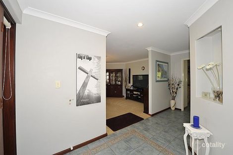 Property photo of 4 Jacaranda Drive North Yunderup WA 6208