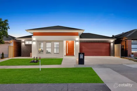 9 Godfrey Ave, Cranbourne East, VIC 3977
