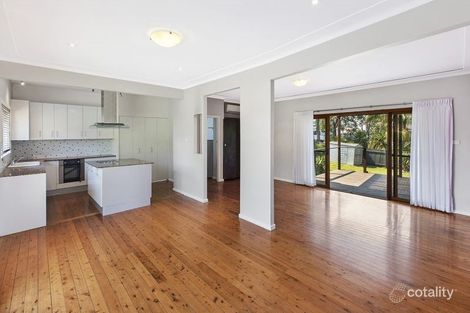 Property photo of 1 Blue Bell Drive Wamberal NSW 2260