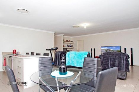 Property photo of 79 Wunburra Circle Pacific Pines QLD 4211