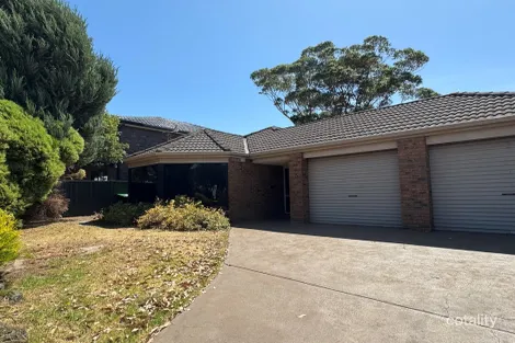 5 Dorrington Ct, Dingley Village, VIC 3172