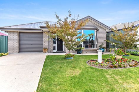 3 Chambers Ct, Encounter Bay, SA 5211