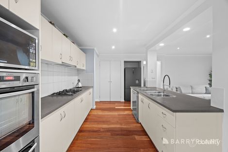 Property photo of 7 Regent Avenue Mooroolbark VIC 3138