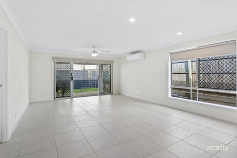 Property photo of 39 Spruce Circuit Hillcrest QLD 4118