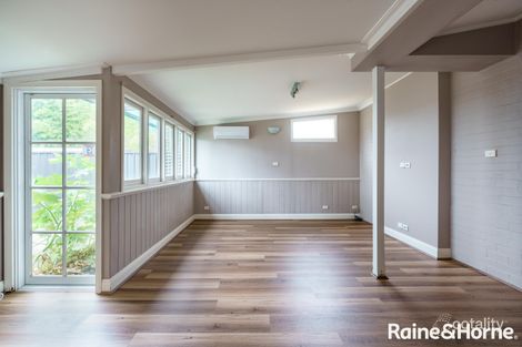 Property photo of 24 Bishopsgate Street Wickham NSW 2293