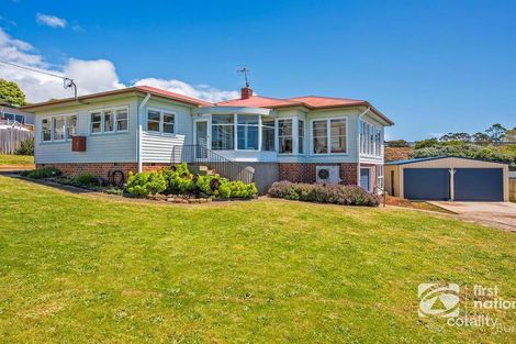 14-16 Malunna Cres, Parklands, TAS 7320