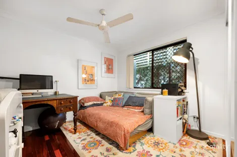 Property photo of 3/146 Pembroke Road Coorparoo QLD 4151