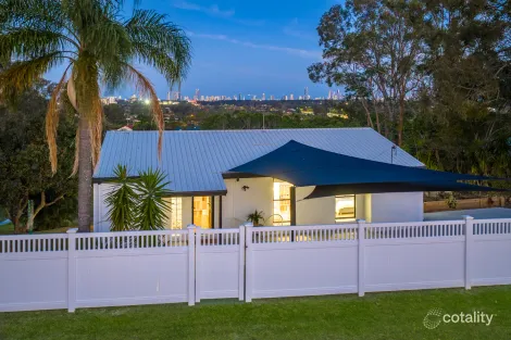 Property photo of 40A Uplands Drive Parkwood QLD 4214