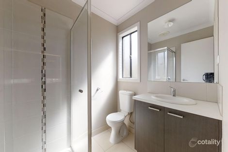 16 Caulfield Dr, Ascot, VIC 3551