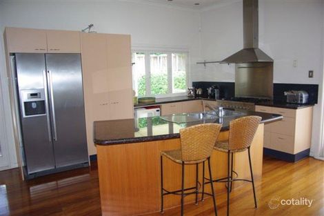 Property photo of 6 Amberelle Place Chapel Hill QLD 4069