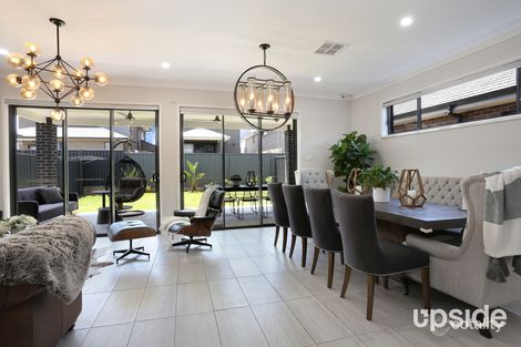 Property photo of 6 Poa Grove Denham Court NSW 2565