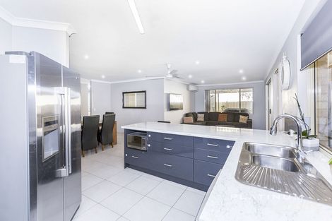 Property photo of 10 Samuel Place Wanneroo WA 6065