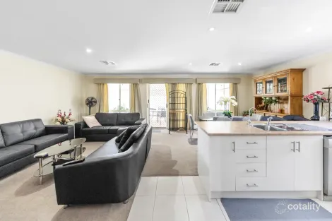 Property photo of 11 Kimvu Court Munno Para West SA 5115