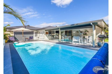 235 Mildura Dr, Helensvale, QLD 4212