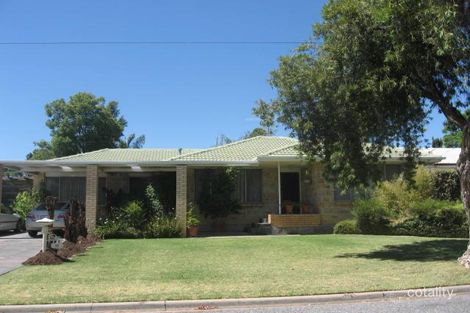 15 Tamala Cres, Gilles Plains, SA 5086