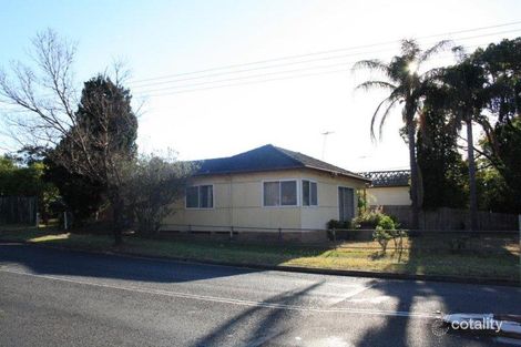 11 Norfolk St, Ingleburn, NSW 2565