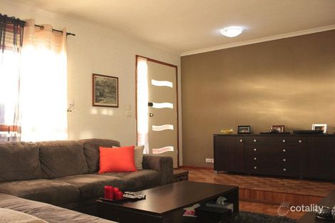 Property photo of 2 Janmara Court Endeavour Hills VIC 3802