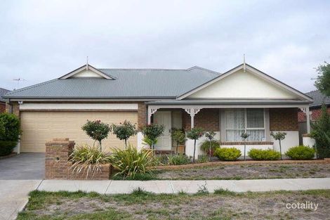 39 Grampians Way, Caroline Springs, VIC 3023