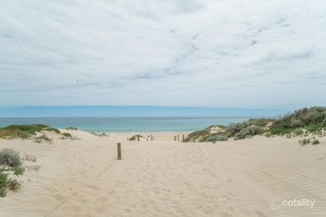 Property photo of 24 Lavinia Crescent Secret Harbour WA 6173