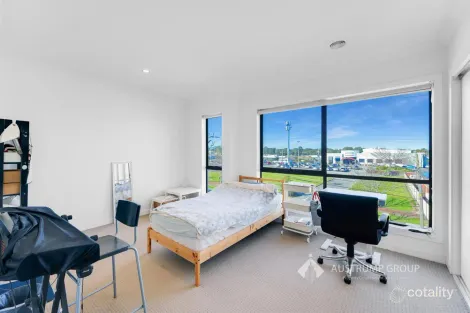 Property photo of 38 View Road Springvale VIC 3171