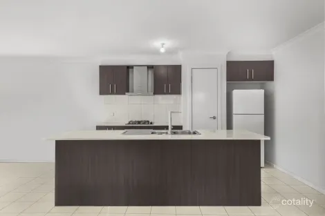 Property photo of 3B Maryann Way Tarneit VIC 3029