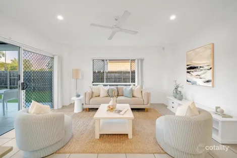 17 Cypress Ct, Spring Mountain, QLD 4300