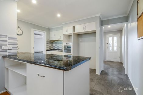 Property photo of 57 Whimbrel Crescent Carrum Downs VIC 3201