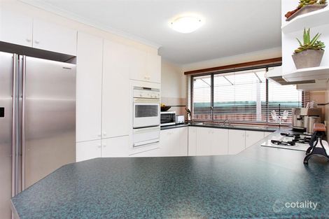 Property photo of 61 Kathleen Crescent Hoppers Crossing VIC 3029