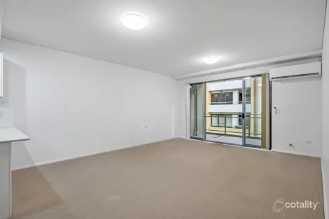 Property photo of 87/56 Lakeside Parade Jordan Springs NSW 2747