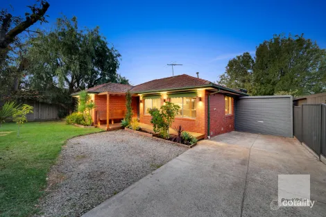 Property photo of 5 Bunbury Court Gladstone Park VIC 3043