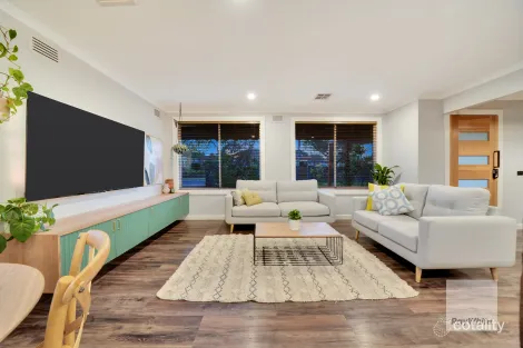 Property photo of 5 Bunbury Court Gladstone Park VIC 3043