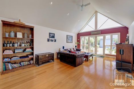 Property photo of 19 Pine Street Hawthorn VIC 3122