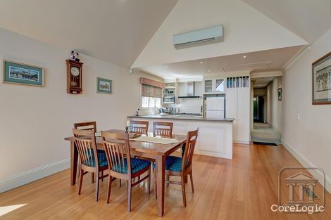 Property photo of 19 Pine Street Hawthorn VIC 3122