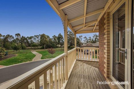 Property photo of 8 Spring Circuit Caroline Springs VIC 3023
