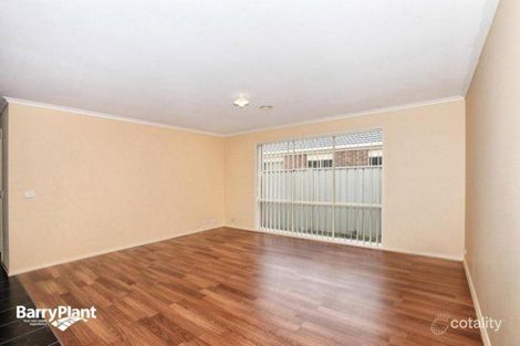 Property photo of 64 Mulberry Pass Craigieburn VIC 3064