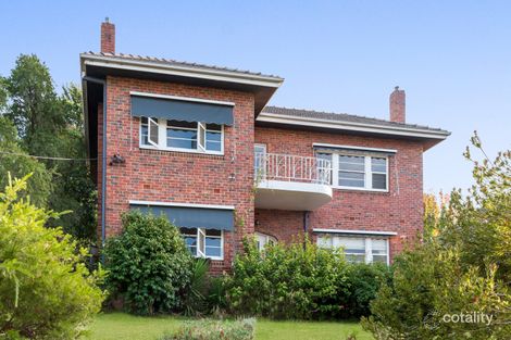 Property photo of 33 Heather Grove Kew VIC 3101