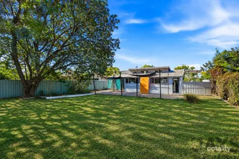 Property photo of 1 O'Doherty Street Miles End QLD 4825