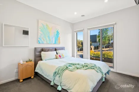 Property photo of 4 The Boomerang Gisborne VIC 3437