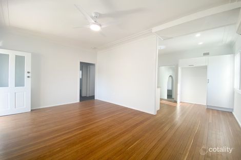 Property photo of 55 Tomaree Road Shoal Bay NSW 2315