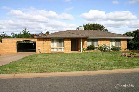 65 Holmes Cres, Griffith, NSW 2680