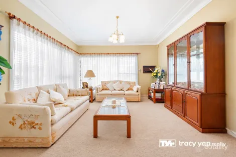Property photo of 20 Beverley Crescent Marsfield NSW 2122