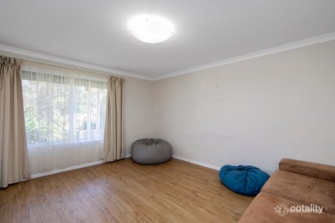 Property photo of 9 Wangalla Road Koongamia WA 6056