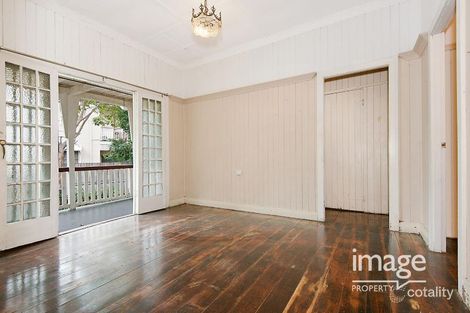 2/231 Shafston Ave, Kangaroo Point, QLD 4169