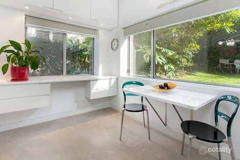 Property photo of 2/6 The Crescent Dee Why NSW 2099