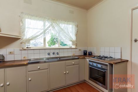 Property photo of 147 Hull Road Croydon VIC 3136